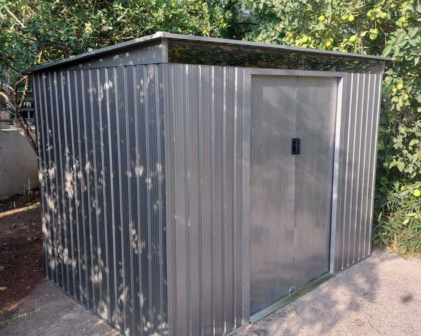 מחסן מתכת סקיילייט דגם  Sky C מידה 2.61X1.81 Garden Top